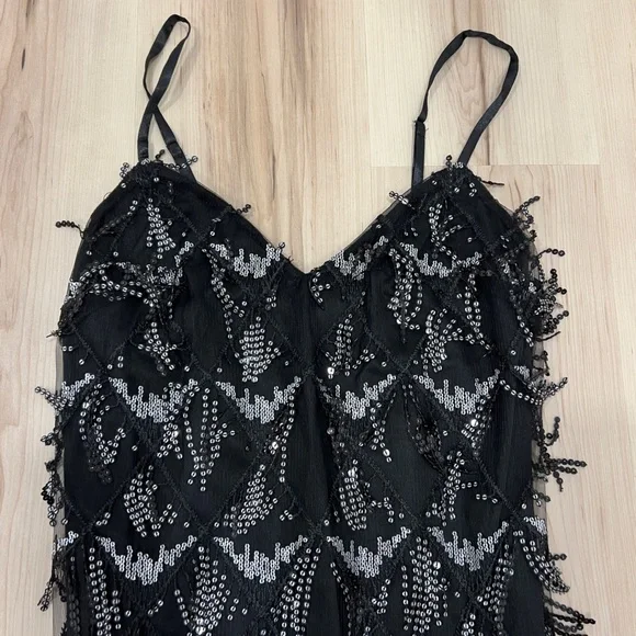 NWOT Lulu’s Signature Black Sequin Fringe Bodycon Mini Dress Size Medium - Picture 6 of 6